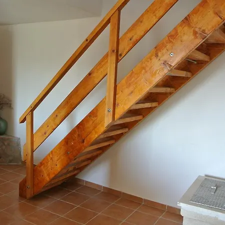 Mistral Apartment *